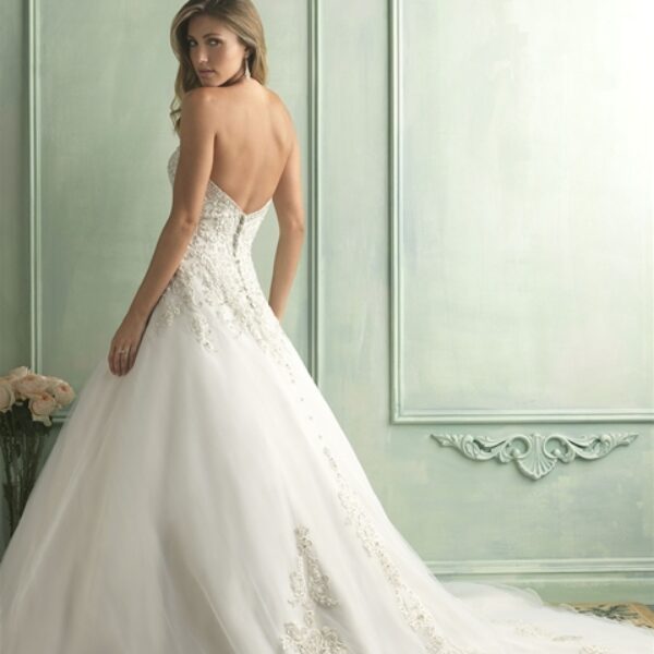 9120 by Allure Bridal (Sale)