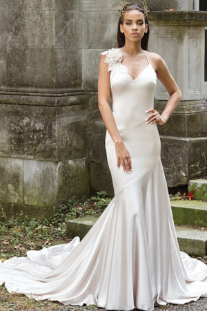 9866 wedding dress by Justin Alexander front view