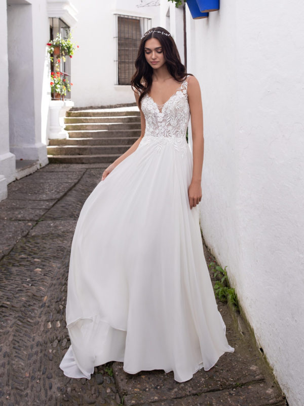 Eridani wedding dress by Pronovias bridal