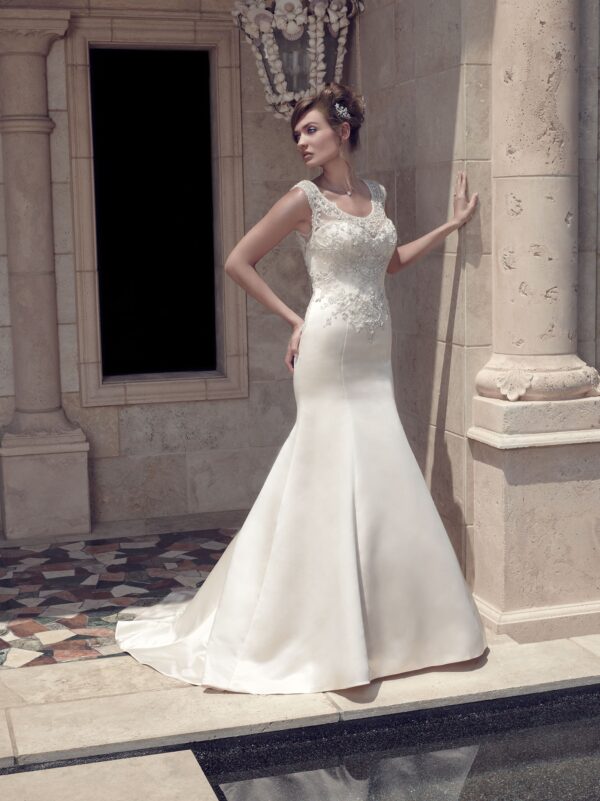 2141 by Casablanca Couture