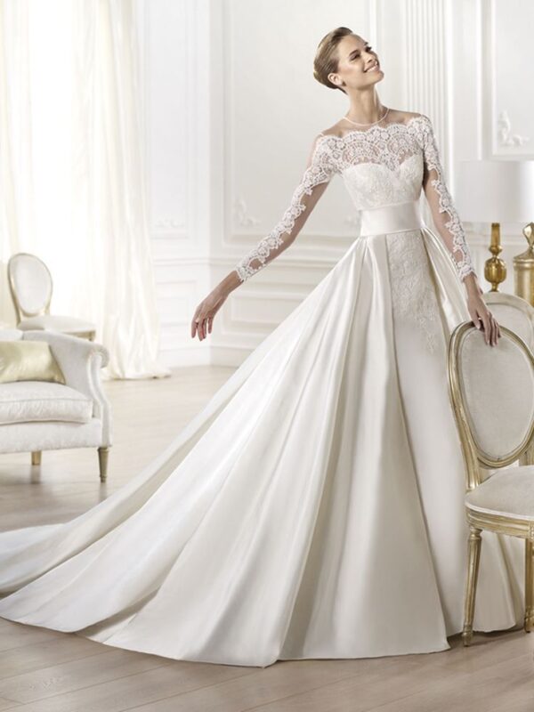 Yamay by Pronovias