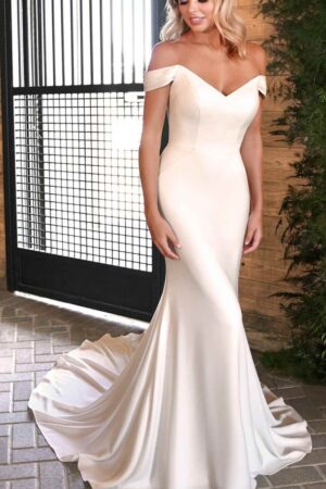 D3457-Front essense of australia wedding dress