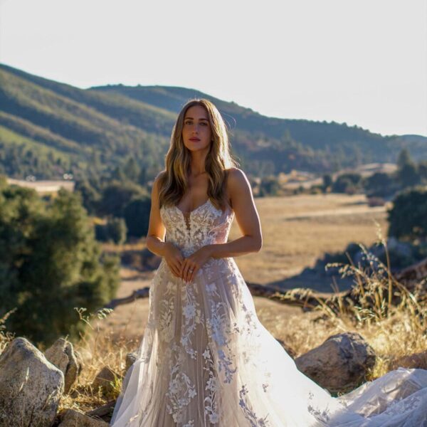 D3492 Wedding Dress by Essense of Australia