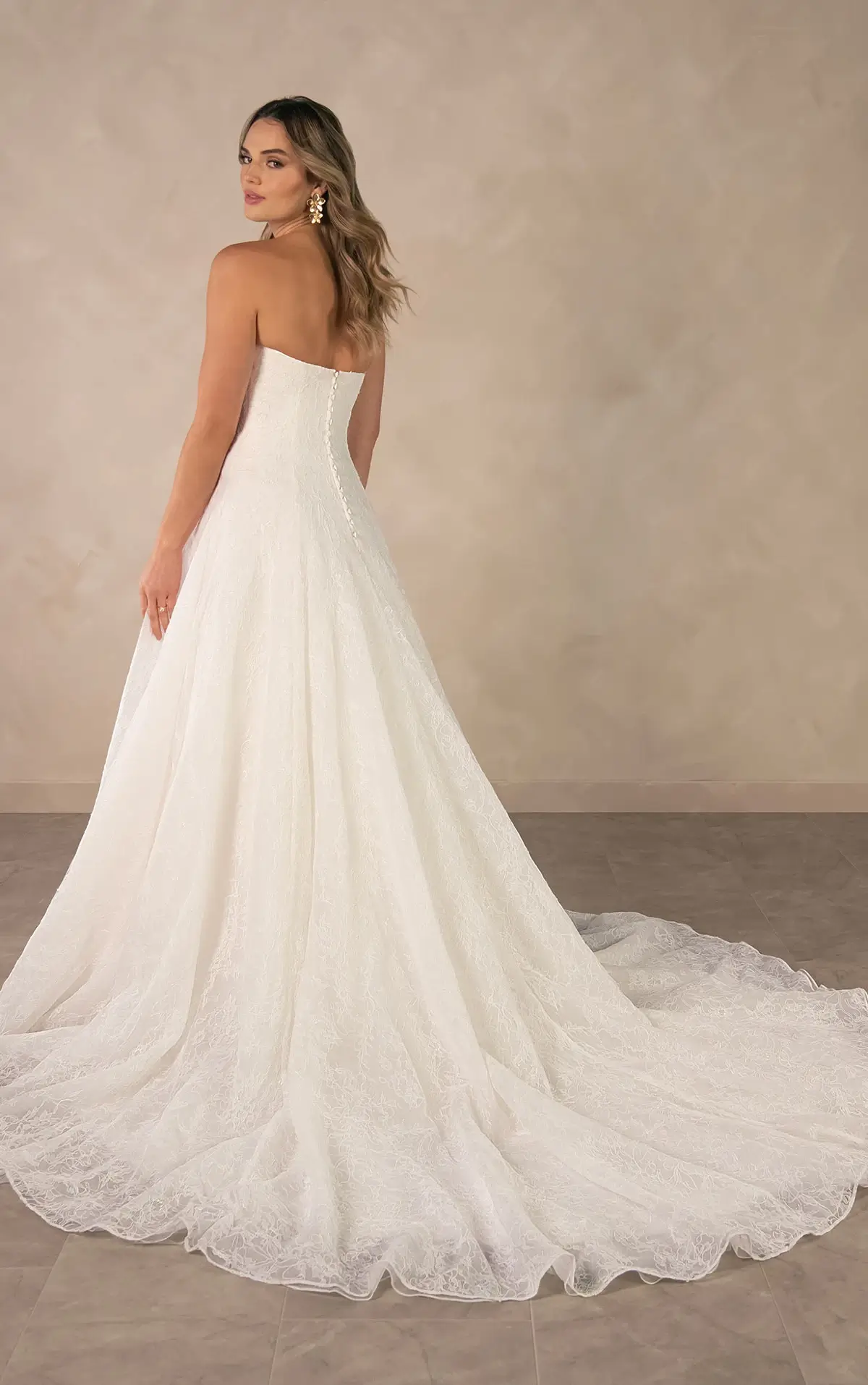 D4543 Lace A-Line Wedding Dress by Essense of Australia back view